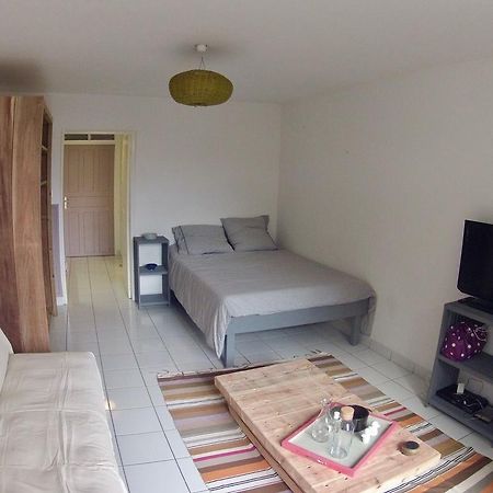 Appartement A deux pas de L'ocean à Saint-Gilles Les Bains Extérieur photo
