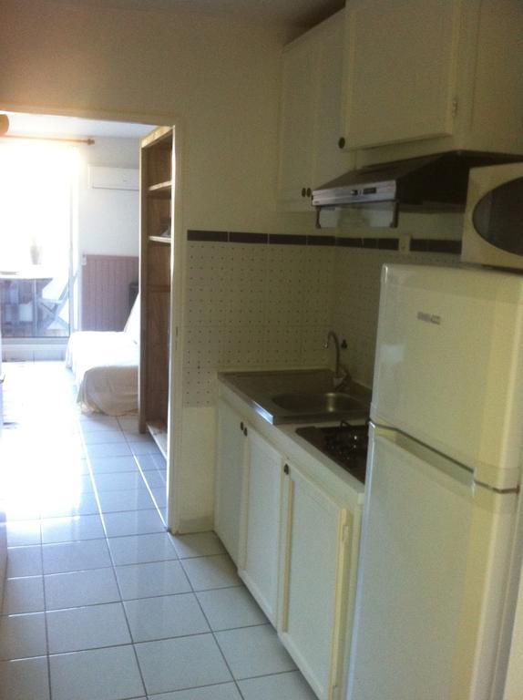 Appartement A deux pas de L'ocean à Saint-Gilles Les Bains Extérieur photo
