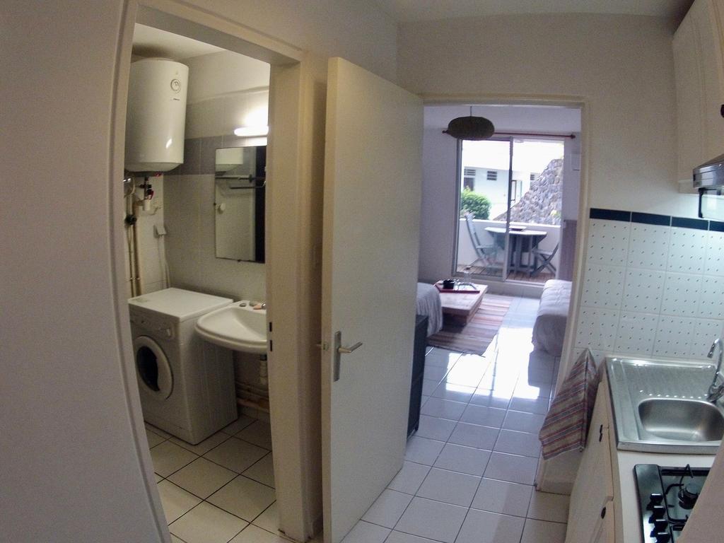 Appartement A deux pas de L'ocean à Saint-Gilles Les Bains Extérieur photo