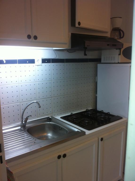 Appartement A deux pas de L'ocean à Saint-Gilles Les Bains Extérieur photo