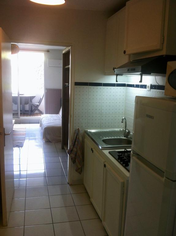 Appartement A deux pas de L'ocean à Saint-Gilles Les Bains Extérieur photo